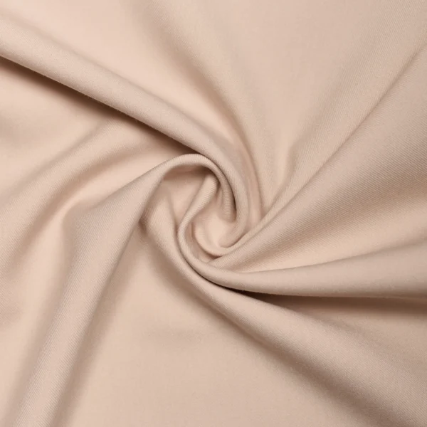 TKANINA GARNITUROWA Z WISKOZĄ TWILL – CIELISTY | Fashiontree