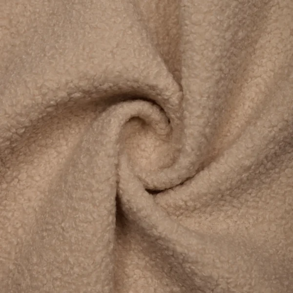 POLYESTER TEDDY FLEECE – LIGHT BEIGE | Fashiontree