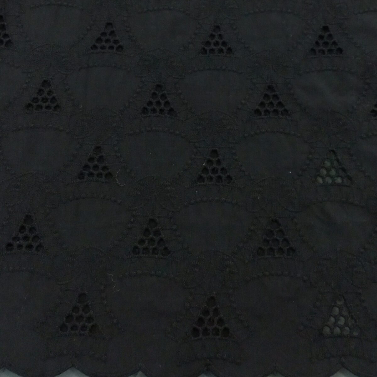 COTTON EMBROIDERY – GEOMETRIC – BLACK | Fashiontree