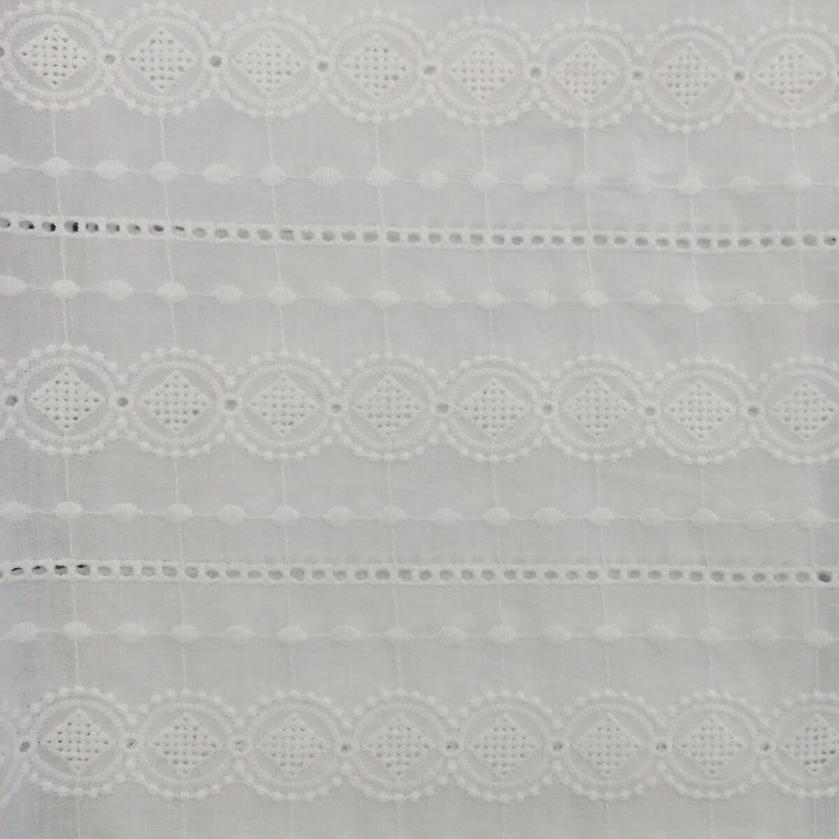 COTTON EMBROIDERY - GEOMETRIC - CREAM - Image 3