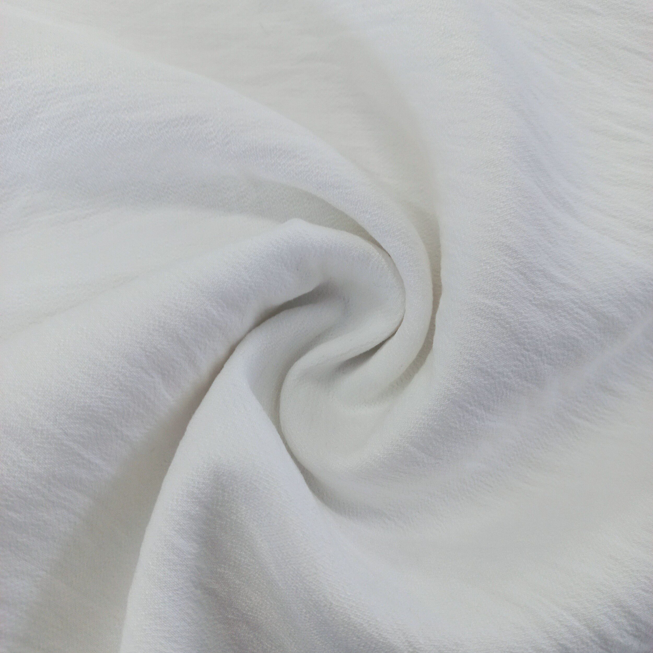 CLC2643 C#3 CREAM TKANINA WISKOZOWA SALMA – ZŁAMANA BIEL | Fashiontree